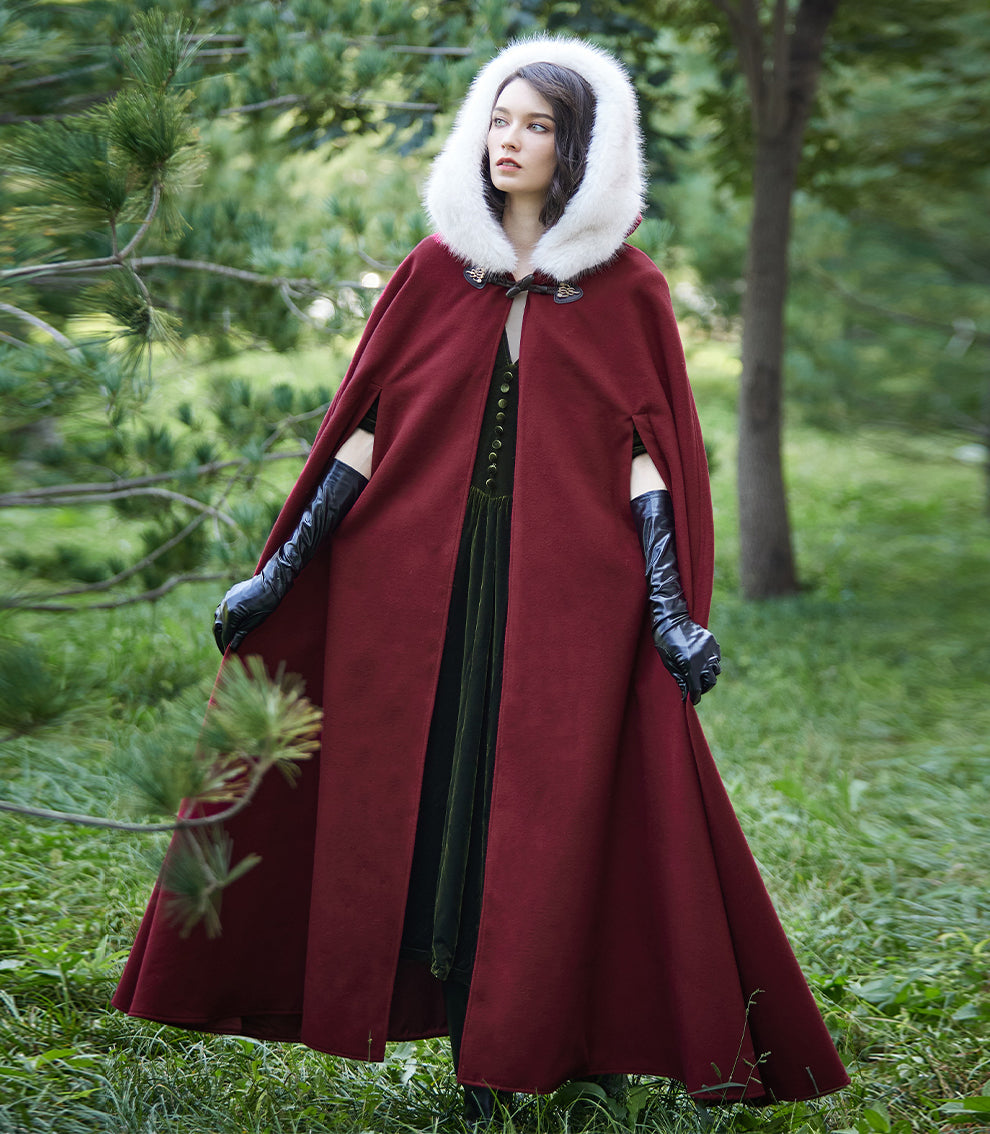 Mittelalterlicher Kapuzenumhang für Castlecore & Gothic Cosplay