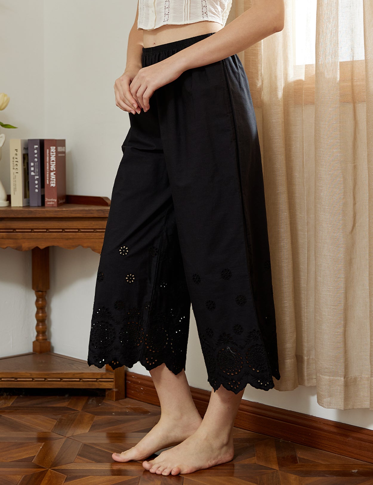 Vintage Cotton Cropped Sleep Shorts Pettipants with Lace Edge
