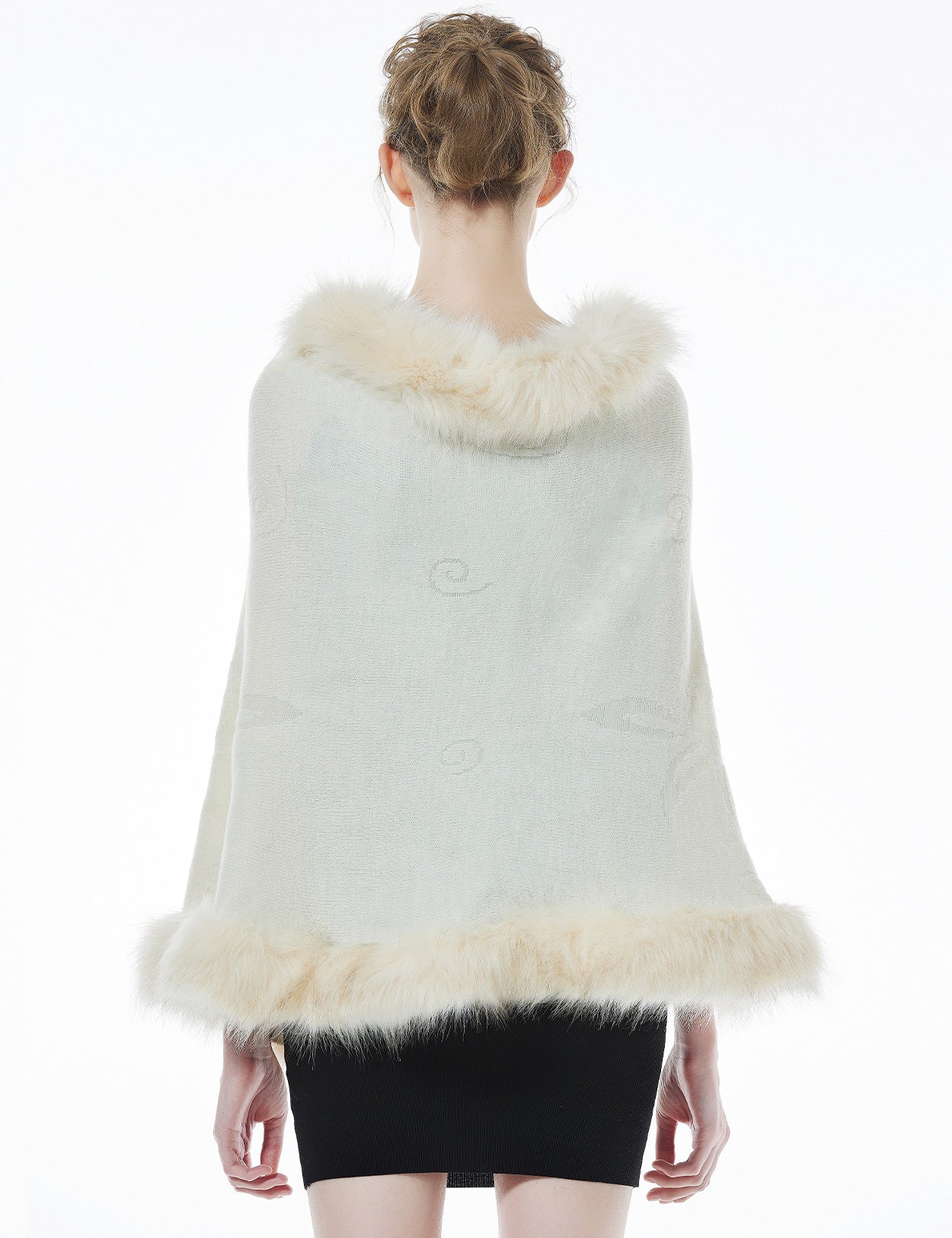 Luxurious Faux Fur Shawl for Winter Wedding Bridal Cape Elegant Wrap