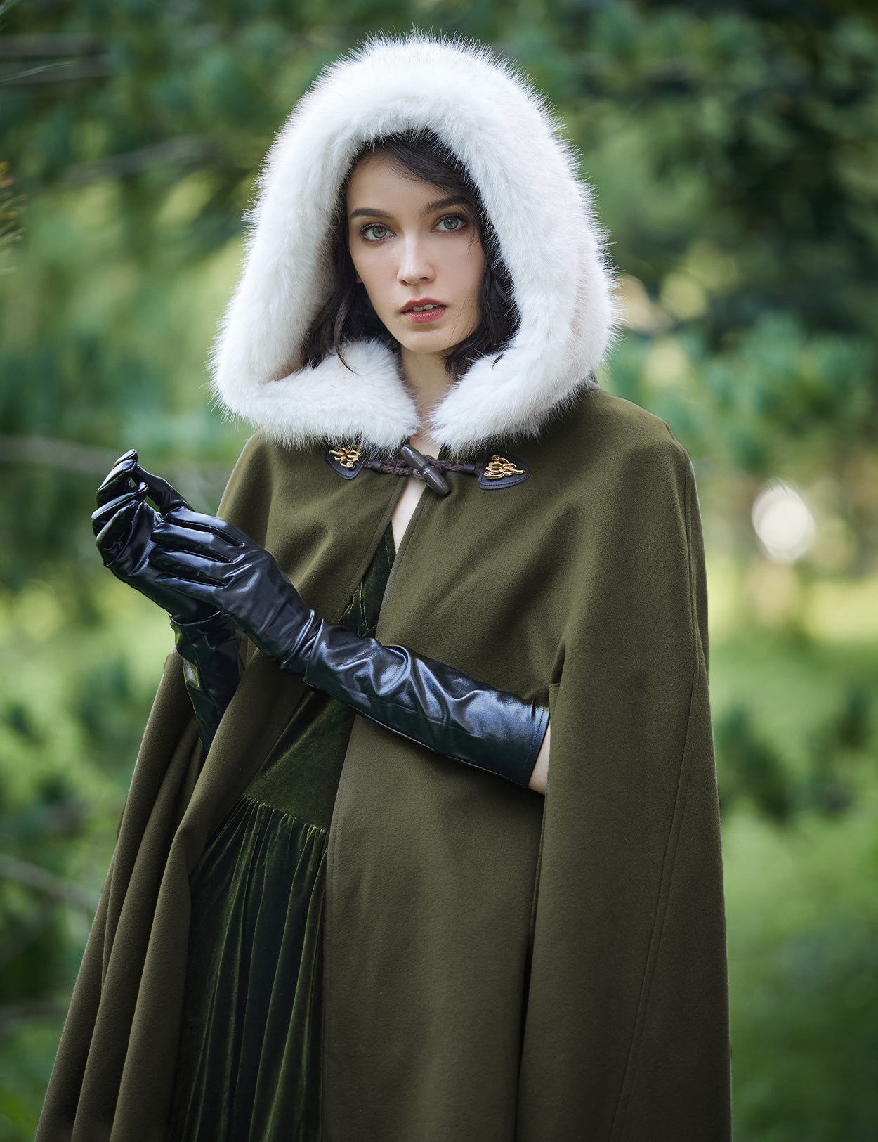 Cape à capuche médiévale pour Castlecore et cosplay gothique