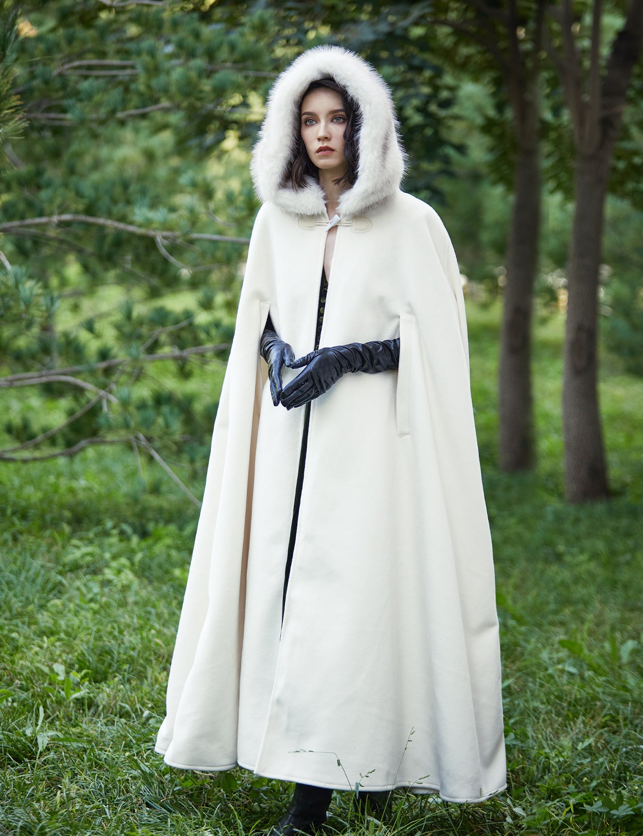 Cape à capuche médiévale pour Castlecore et cosplay gothique