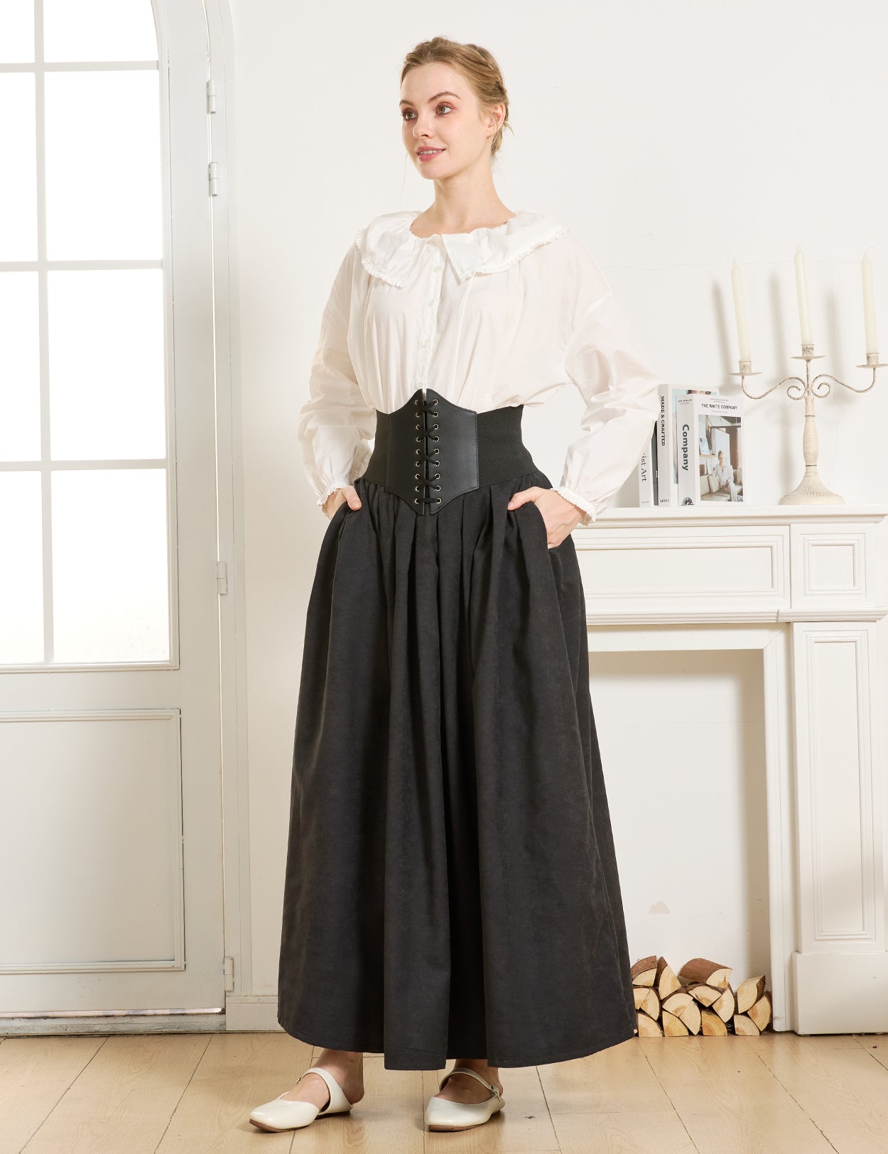 Falda estilo medieval con bolsillos y cintura elástica