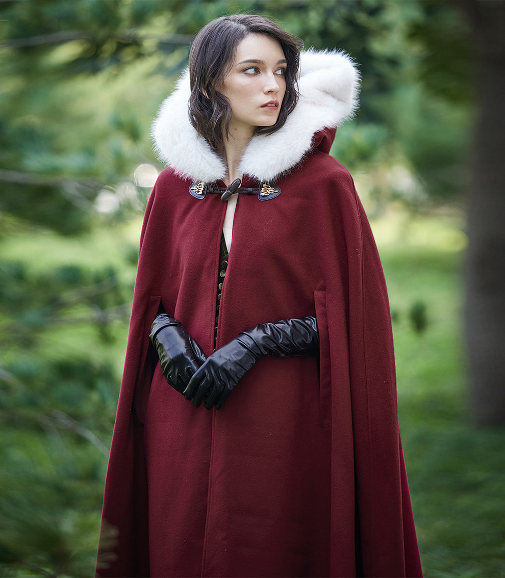 Mittelalterlicher Kapuzenumhang für Castlecore & Gothic Cosplay