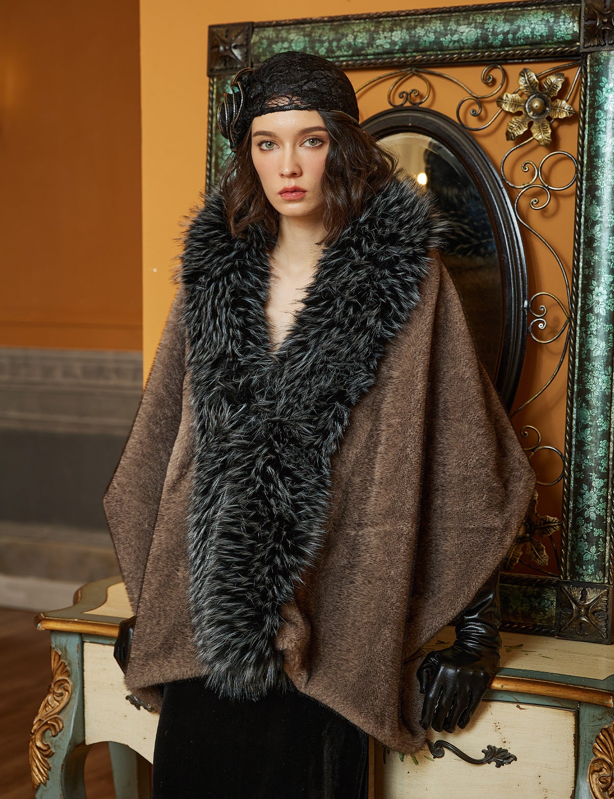 Estola de Casamento Luxuosa com Pêlo Artificial de Visom e Raposa