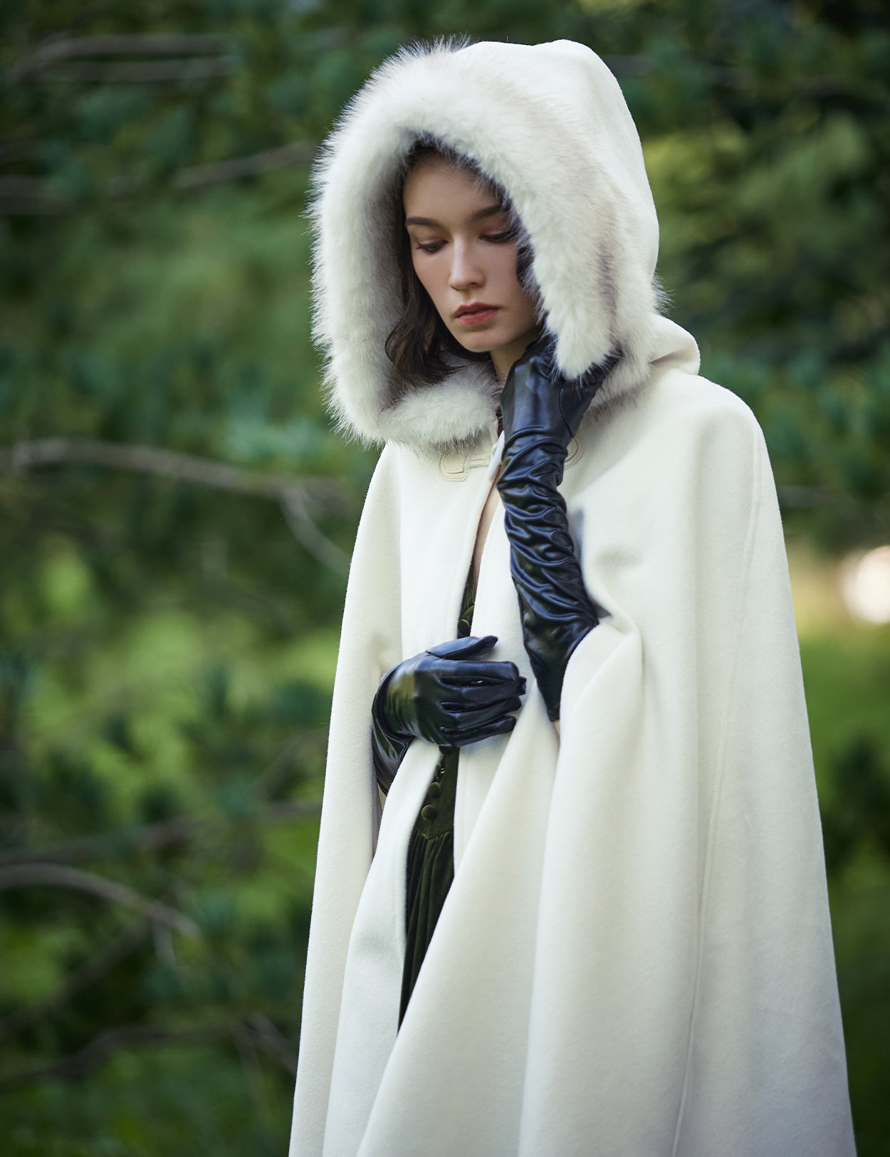 Cape à capuche médiévale pour Castlecore et cosplay gothique