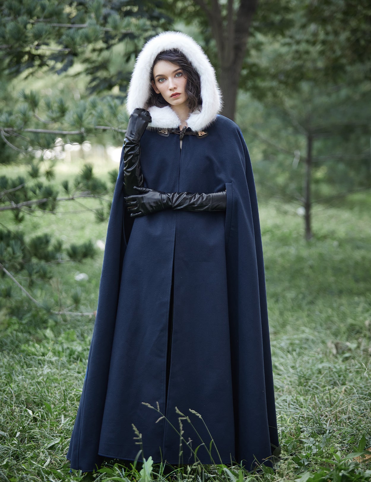 Cape à capuche médiévale pour Castlecore et cosplay gothique