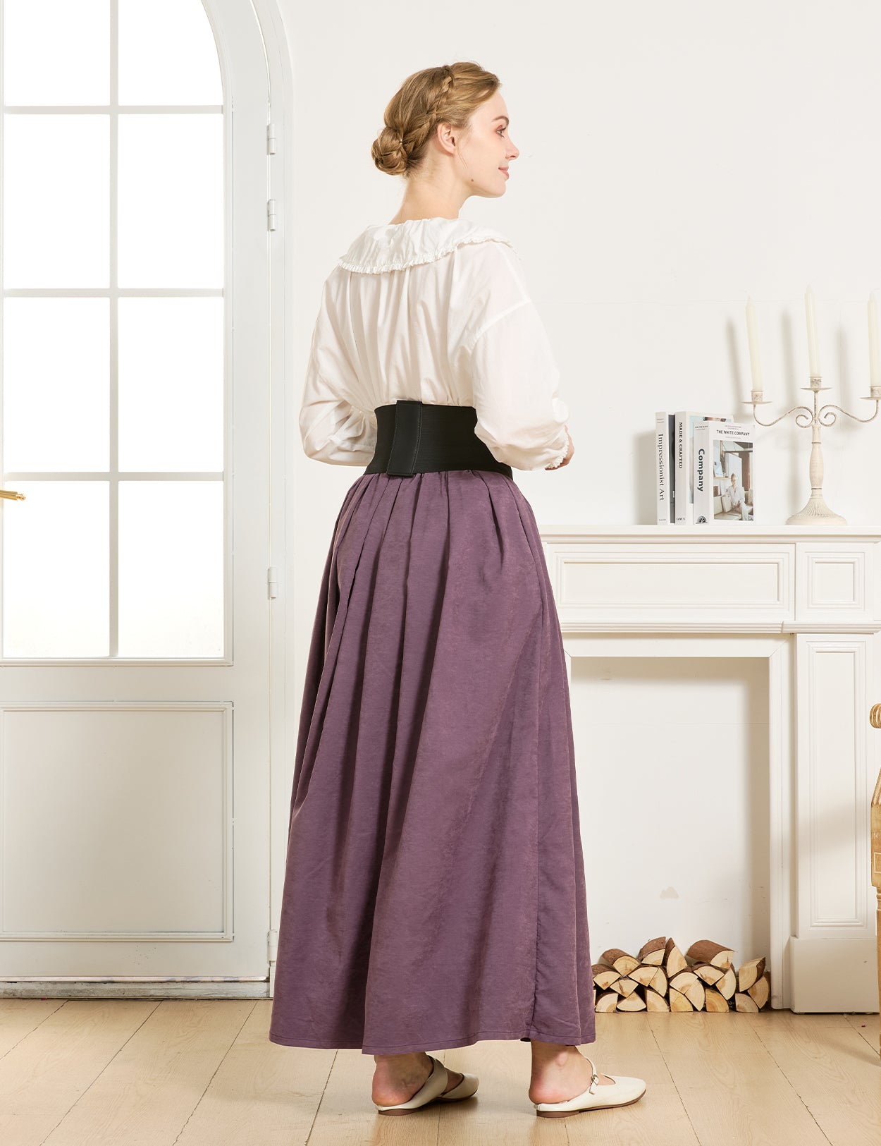 Falda estilo medieval con bolsillos y cintura elástica