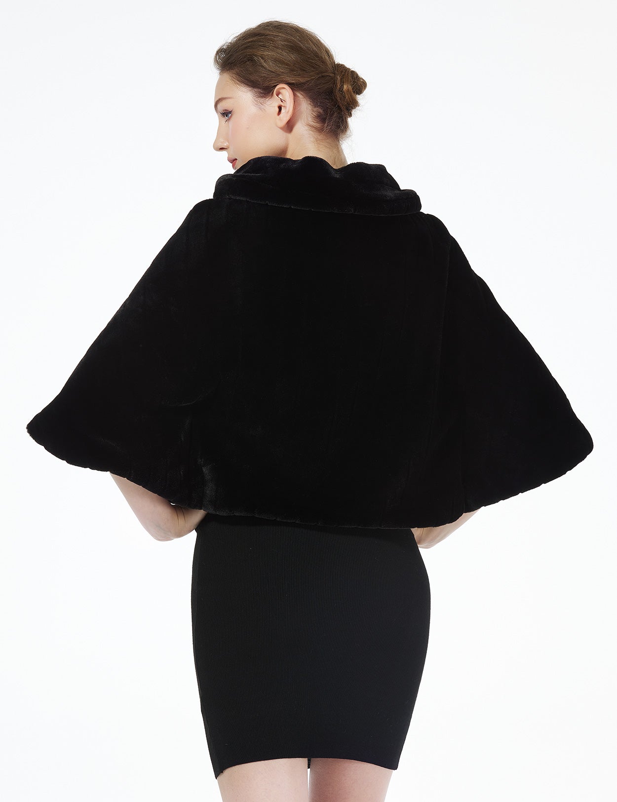 Elegant faux fur shawl for weddings and special events