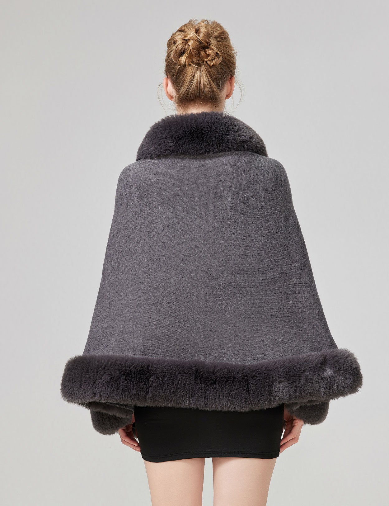 Women's elegant faux fur shawl wrap for wedding and evening parties