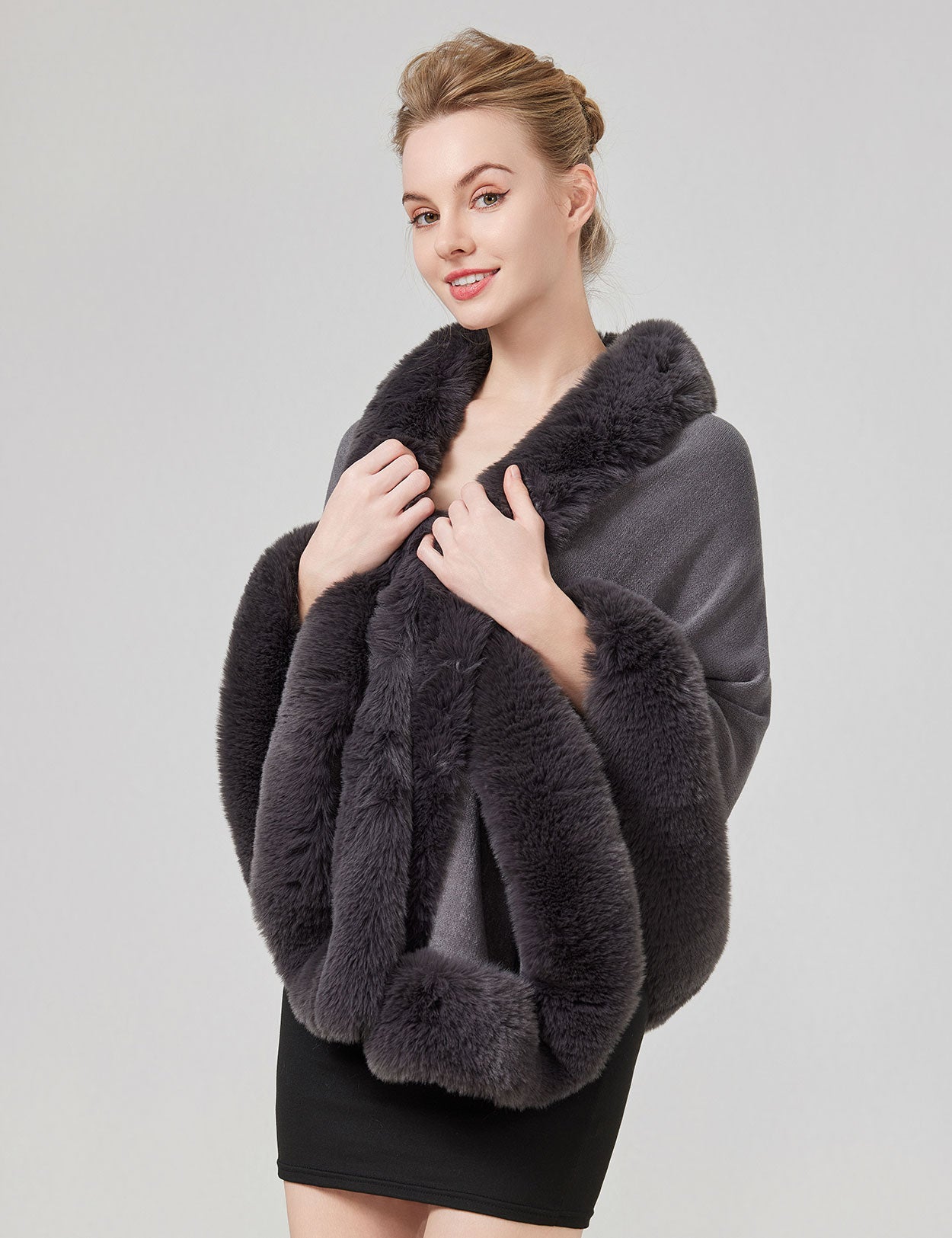 Women's elegant faux fur shawl wrap for wedding and evening parties