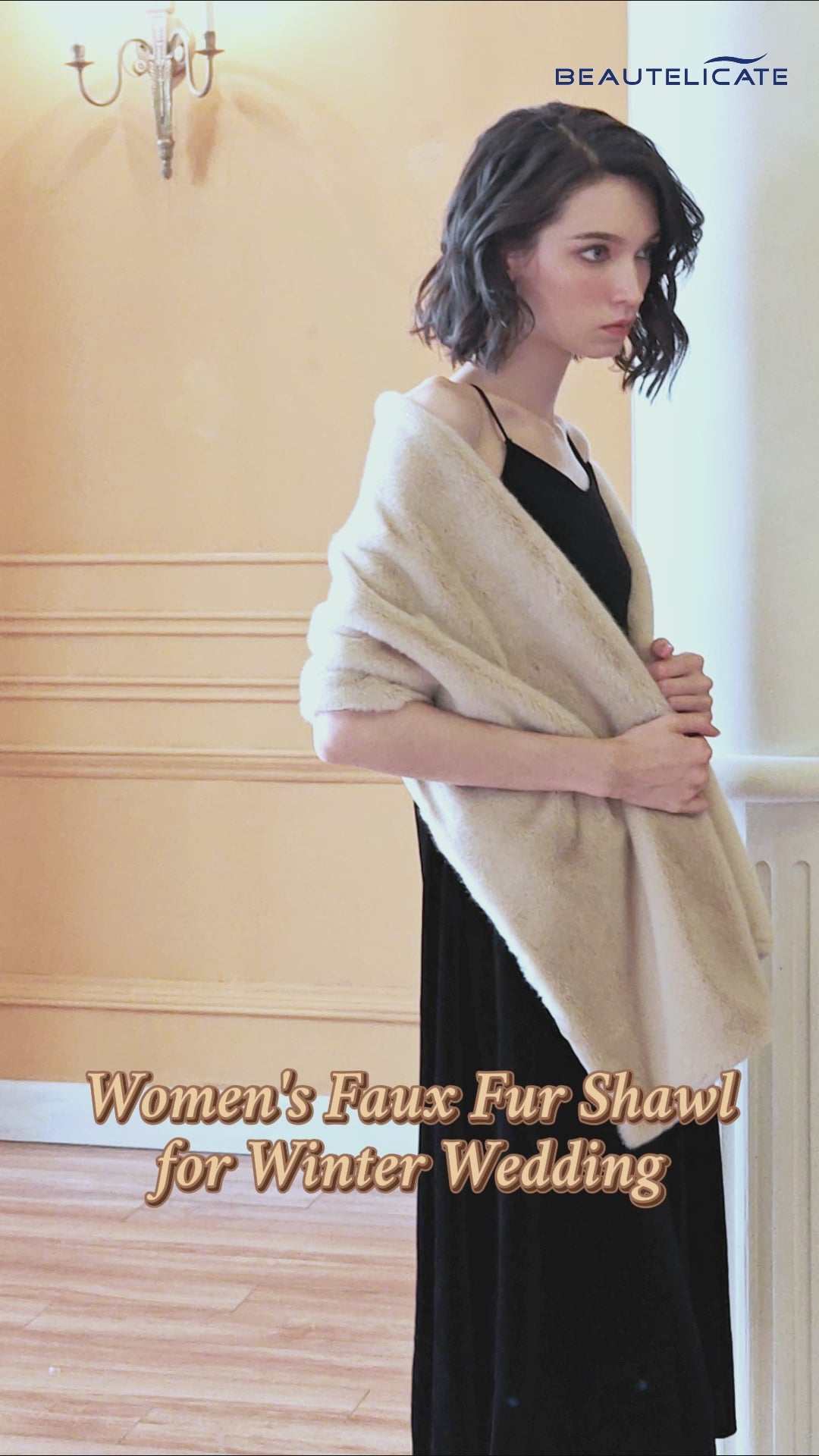 Women's faux fur wedding shawl