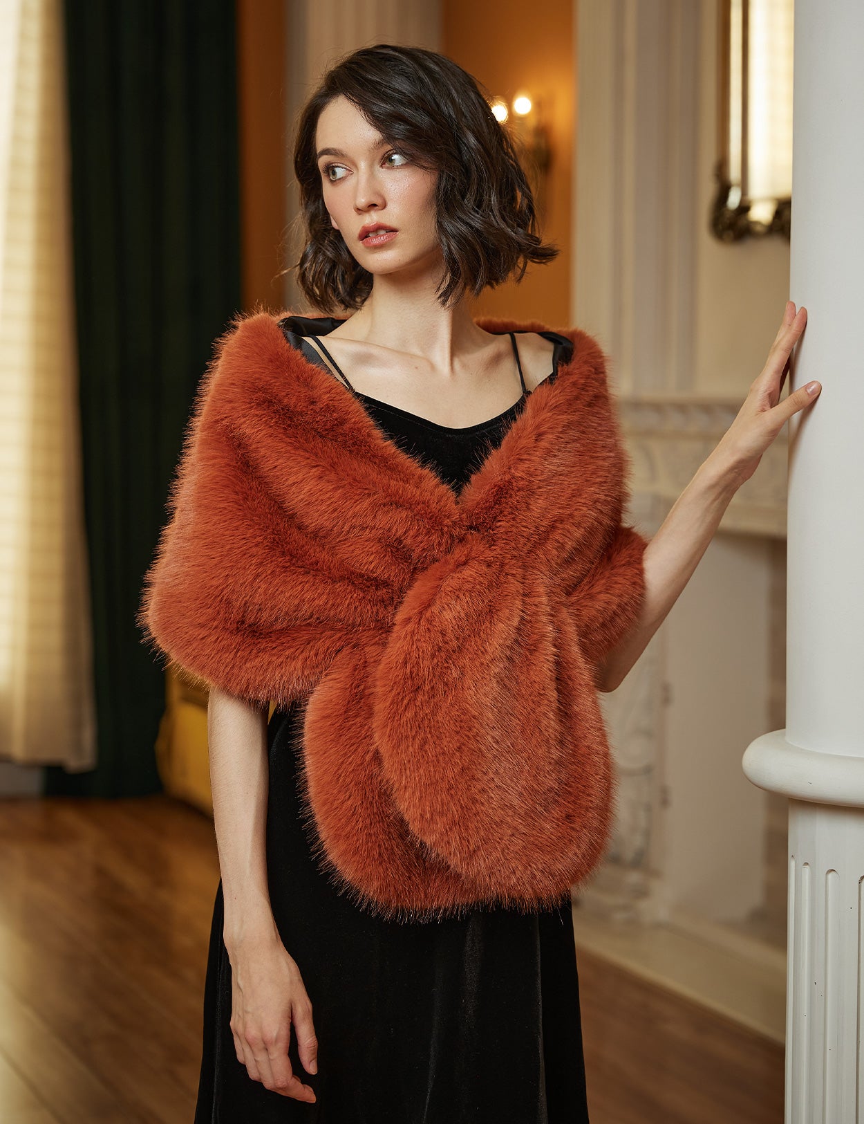 Elegant faux fur bridal shawl and wedding wrap for winter ceremonies