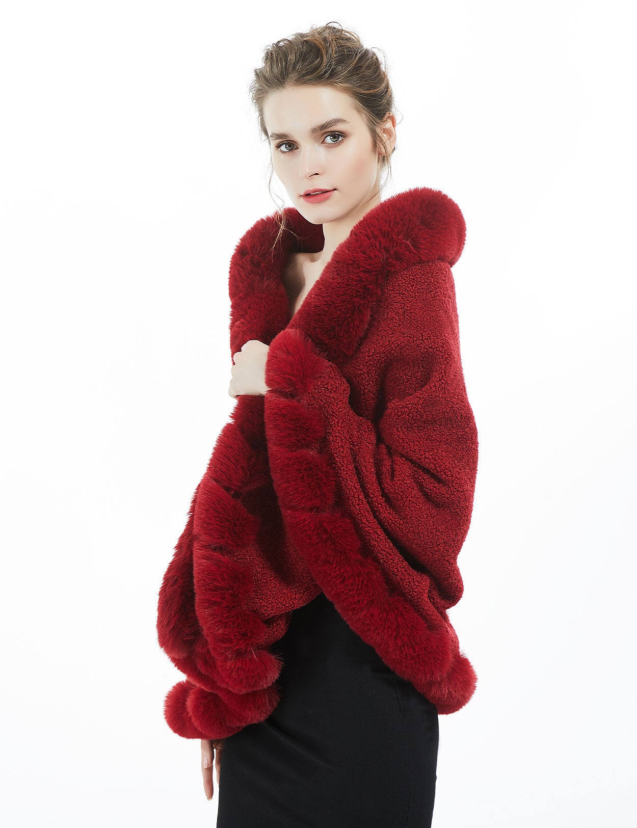 Elegant faux fur bridal shawl for winter weddings