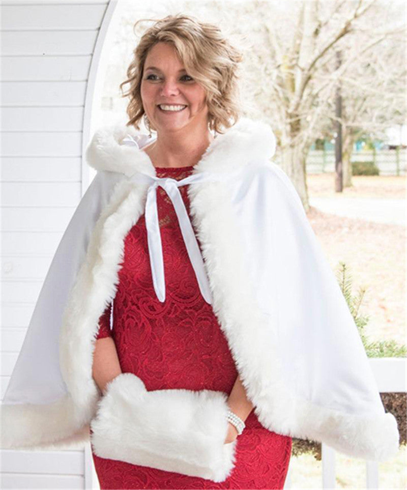 Elegant reversible bridal cape with hooded design and luxurious fur trim
