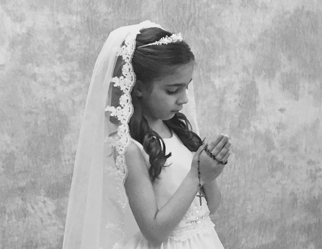 Bridal-Wedding-Veil-1-Tier-Ivory-and-White-Fingertip-Tulle-Applique-Edge-with-Comb-White-Ivory