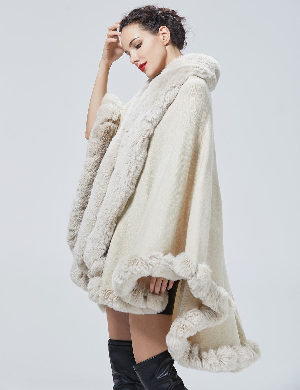 Luxury Knit Cape Coat: Faux Fur Shawl for Autumn Winter Weddings