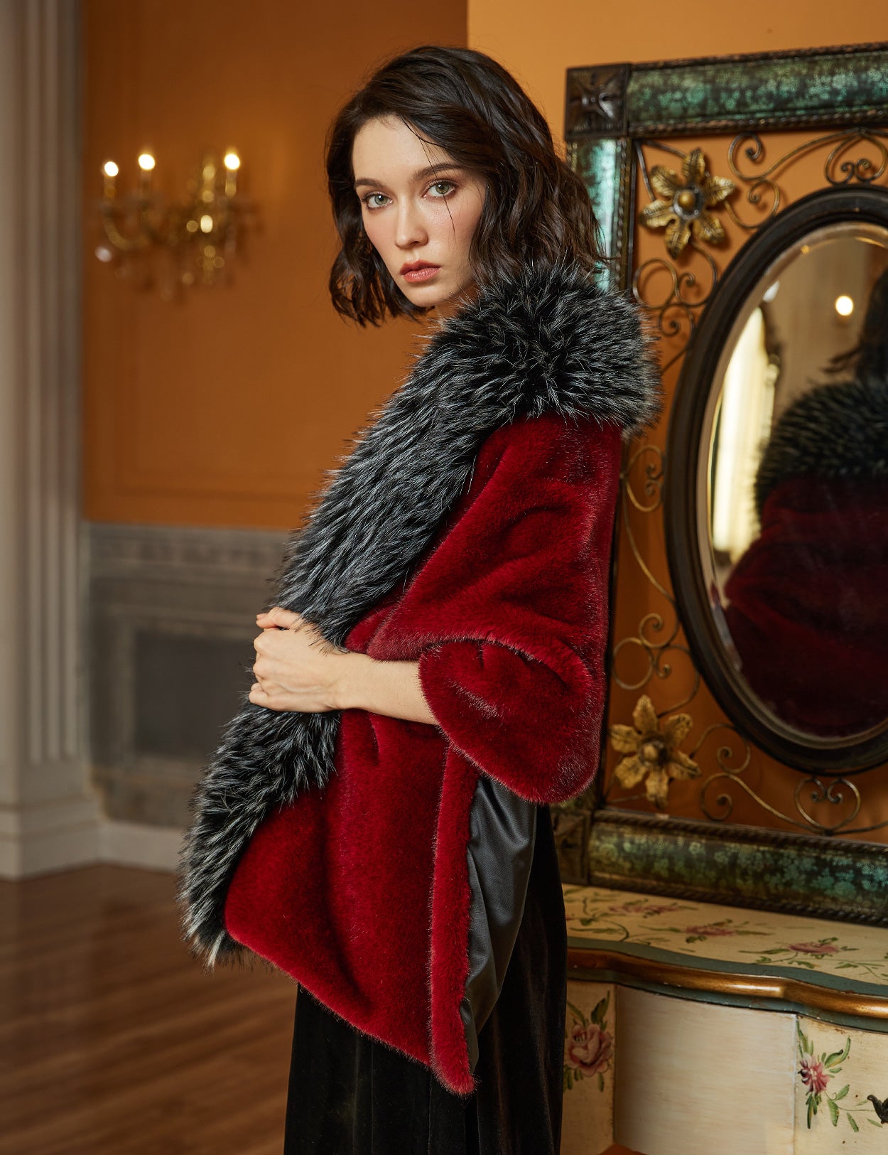 Estola de boda de lujo con ribete de piel sintética de visón y zorro