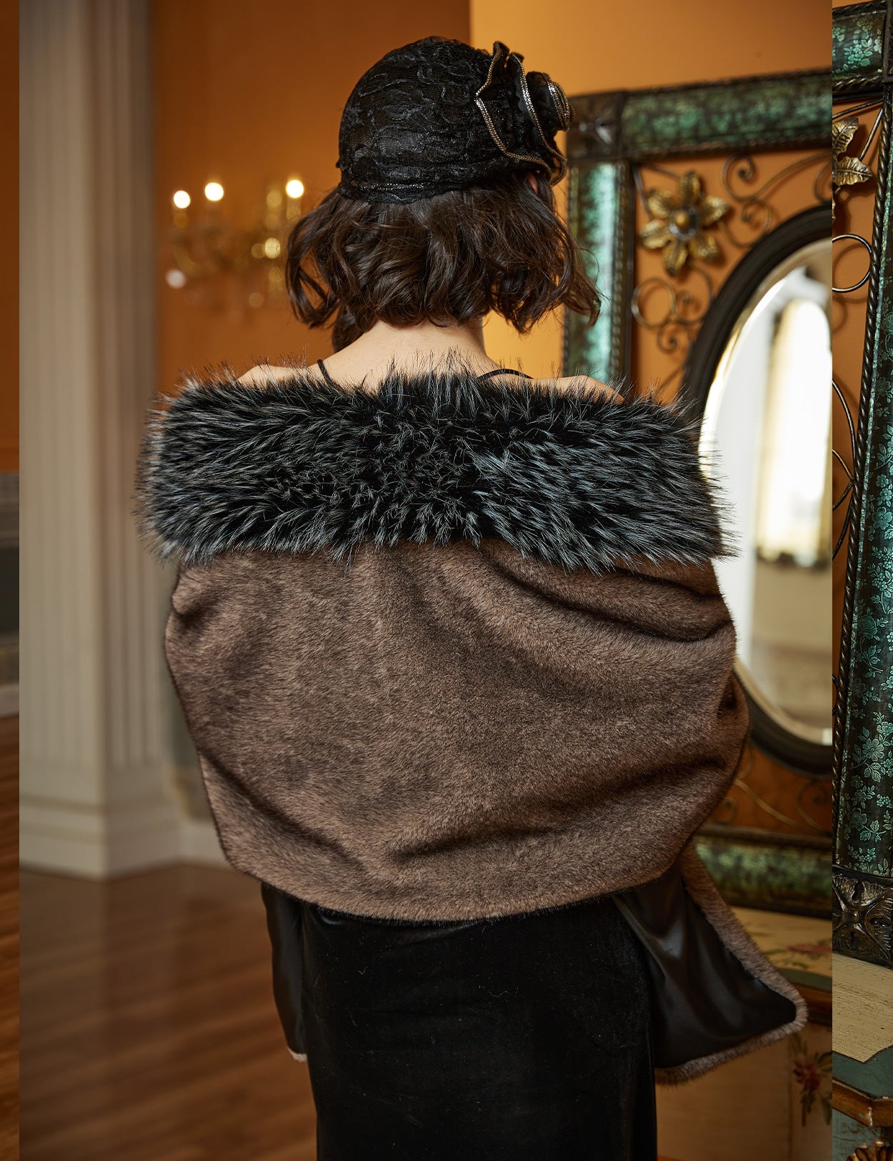 Estola de boda de lujo con ribete de piel sintética de visón y zorro