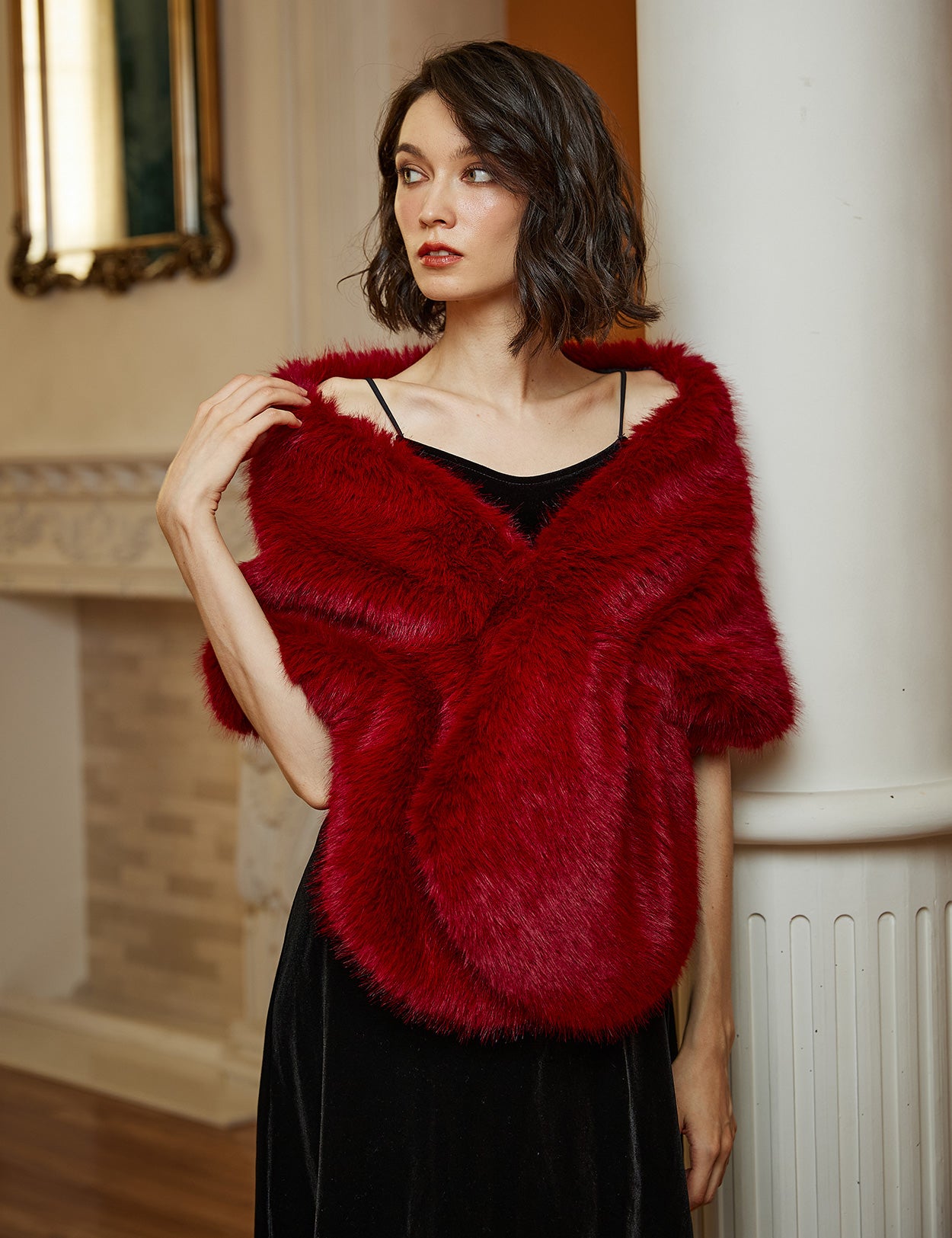 Elegant faux fur bridal shawl and wedding wrap for winter ceremonies