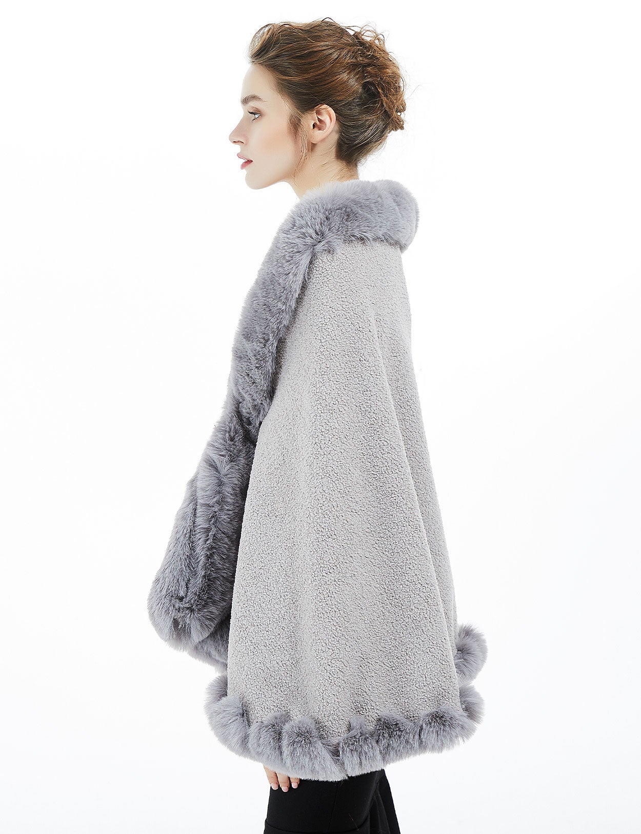 Elegant faux fur bridal shawl for winter weddings