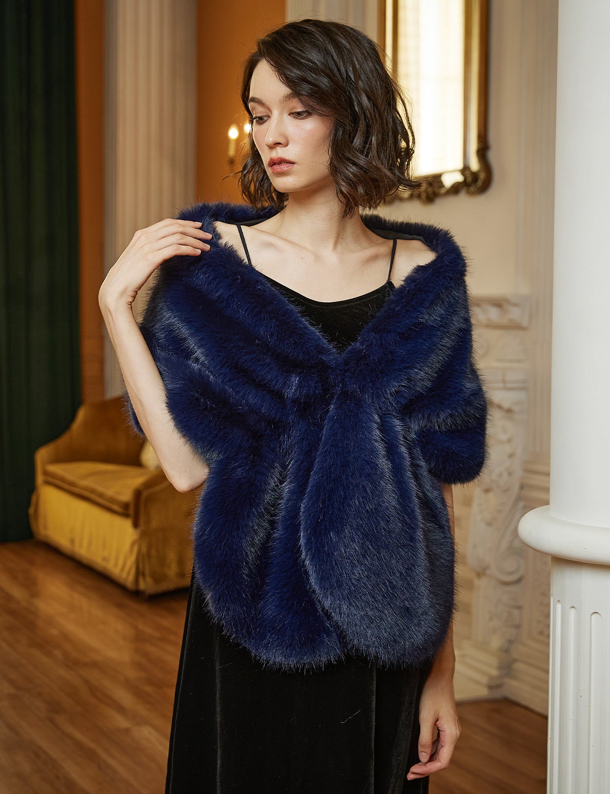 Elegant faux fur bridal shawl and wedding wrap for winter ceremonies