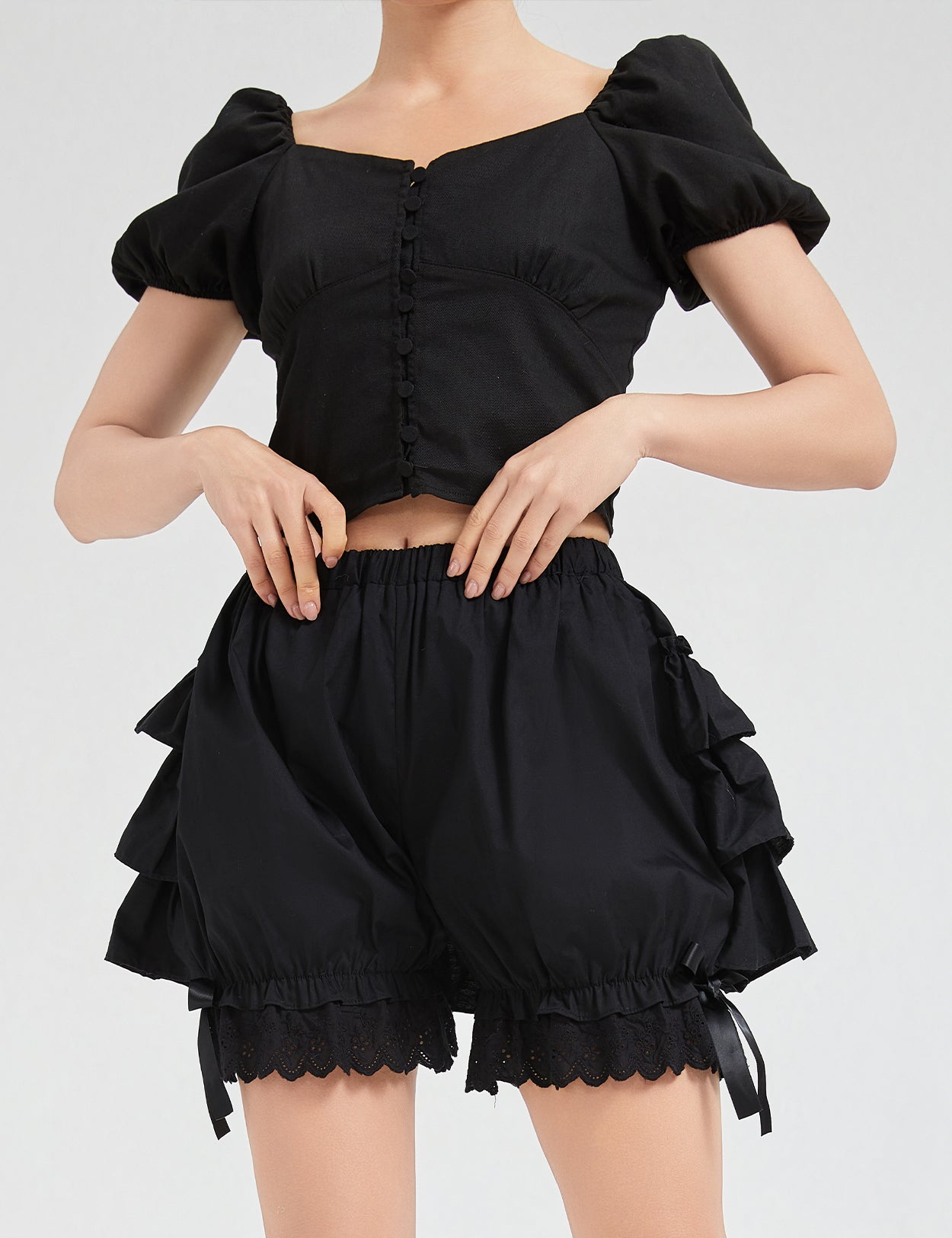 women's vintage cotton bloomers showing comfortable elastic waist