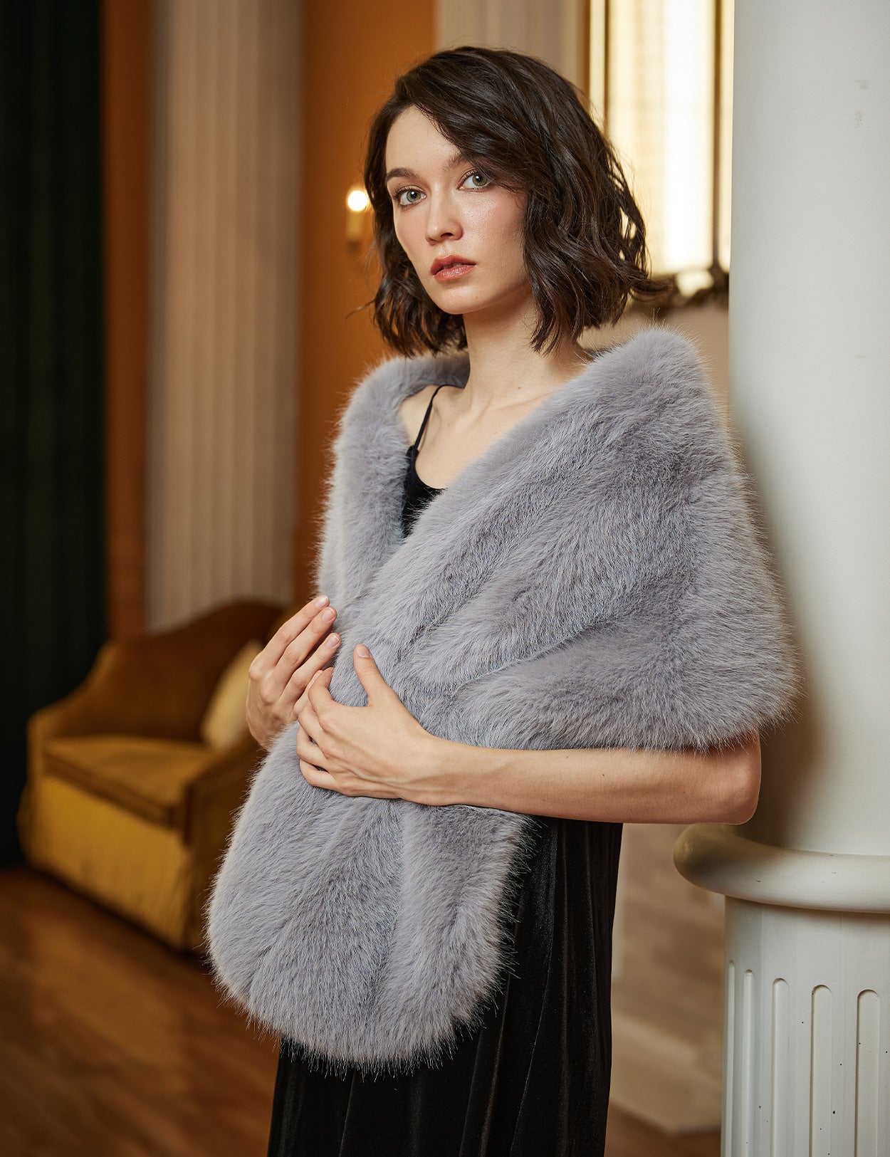 Elegant faux fur bridal shawl and wedding wrap for winter ceremonies